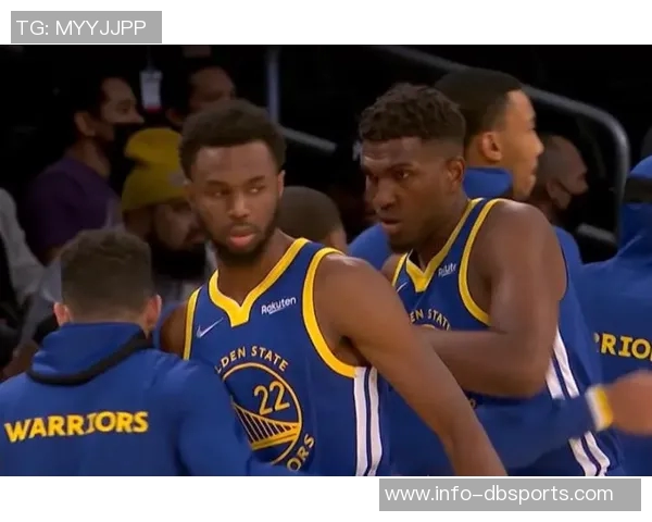 克雷格波特精彩表现撤步远投被犯规成功打成三分加一