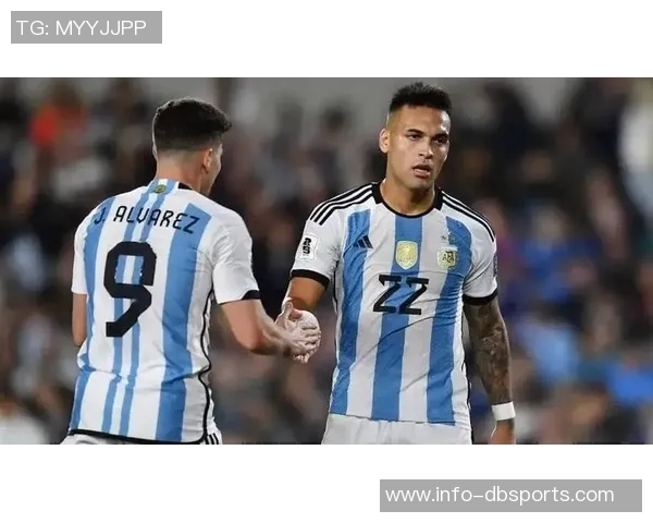 帕斯谈与劳塔罗阿尔瓦雷斯搭档踢球的轻松与挑战克服之道