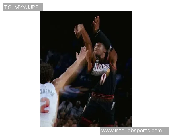 詹姆斯转发马克西生涯新高54分与9助攻的精彩表现引发热议